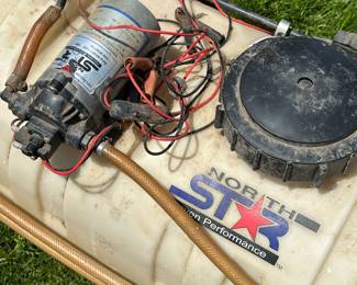 NorthStar ATV 14 Gal Horizontal Sprayer With 1.5 GPM 60 PSI Pump & Sprayer