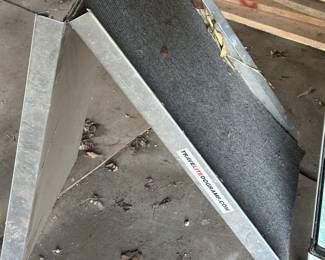 Nice Carpeted Ramp!