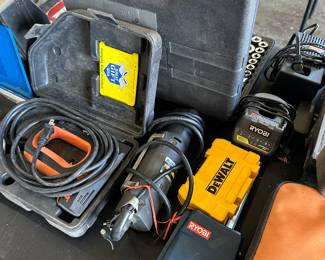 These next few shots are of a banquet table filled with Milwaukee tools and many other brands.