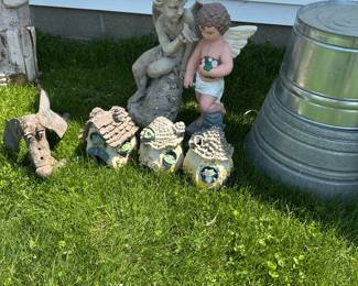 Lots of yard and garden friends!
