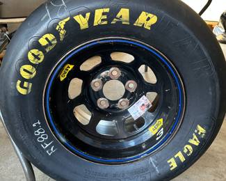 This is a very cool right front tire to a Goodyear eagle stock car specialty, using the NASCAR racing! There was no race specified for this tire!