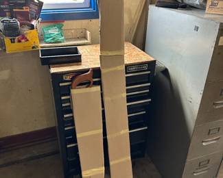 Now we’re back in the large garage that we are making terrific headway on! We just found these two saws still in their original packaging! Let’s take a look at them