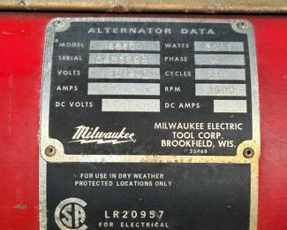 Great Vintage MILWAUKEE Electric Tool Company Generator! Briggs and Stratton Motor!