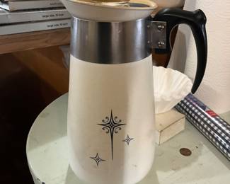 Atomic Starburst Corning Coffee Pot, innards are there and working. This item is very hard to find. And super cool.