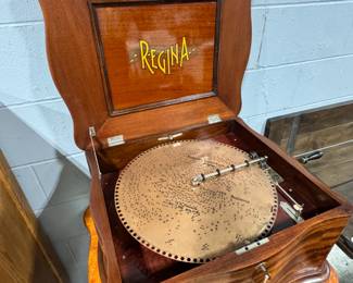 Regina Metal Disc Music Box and Cabinet Orlando Estate Auction