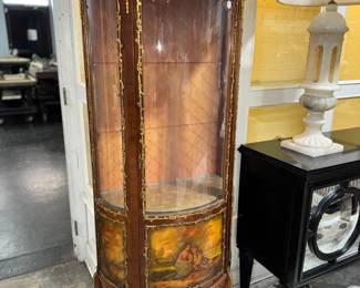 Vintage Display Cabinet Orlando Estate Auction