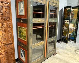 Vintage Display Cabinet Orlando Estate Auction
