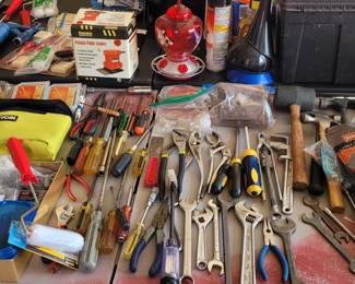 Tools and garage items