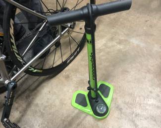 Bike pump