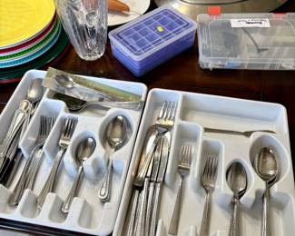 Flatware Sets