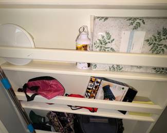 Linens, Lunch bags, Containers