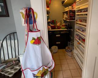 Pantry area - Aprons