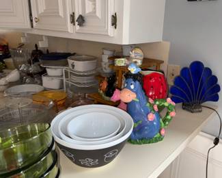 Bowl set, Eeyore Tea Pot, Peacock stylr lamp