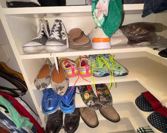 Vans, Bobs, New balance