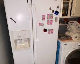 Side by side refrigerator