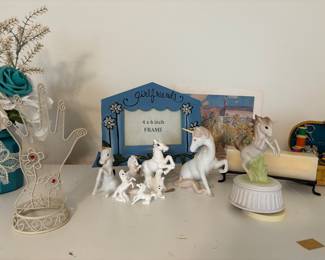 Unicorn figurines