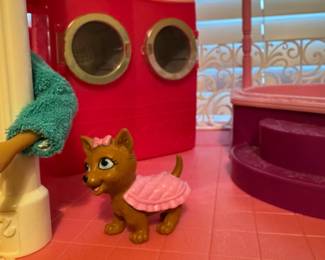 Cute Barbie dog with Chanel inspired coat, working Barbie washer/ dryer