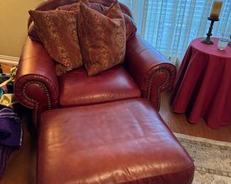 Hobnail leather chair with ottoman
