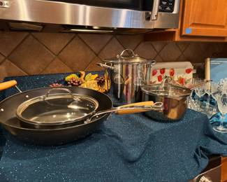 Wok, Cuisinart sauce, skillet and stockpot