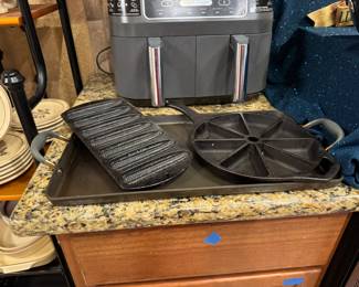 Lodge cast iron