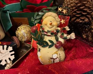 Folk Christmas decor