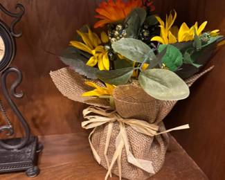 Autumn inspired folk home decor