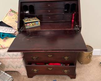 ca 1930 Mahogany desk