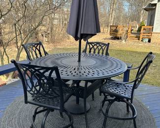 Outdoor patio set w/ high top swivel chairs