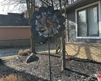 Wind sculpture