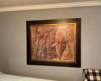 Elephant decor in bedroom