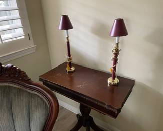 Duncan Phyfe style game table  $200