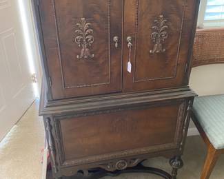 Radio Cabinet