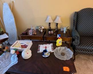 Coffee Table, Side Table, Inn Table 