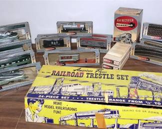 GILBERT HO Trains Featuring Northern Pacific 