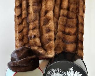 Vintage Mink Cape Hats