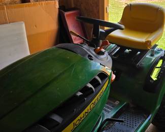 John Deere Riding Mower - Runs Good