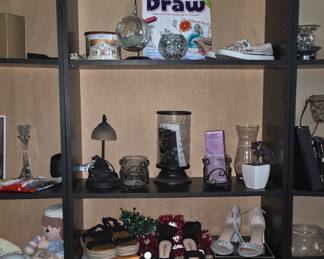 Bookcase #4 - Shoes - Home Drcor