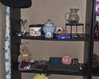 Bookcase #1 - Handbags - Home Decor