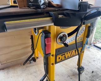 Commercial grade table saw