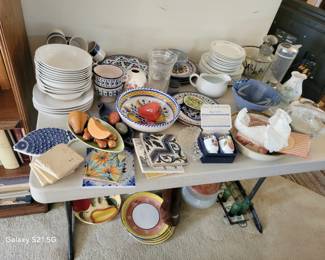 pottery, ironstone, tiles from various countries