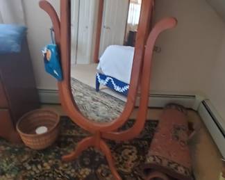 mirror on swivel stand