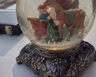 christmas globe