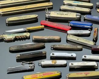 Lot of Vintage Advertising Pocket Knives