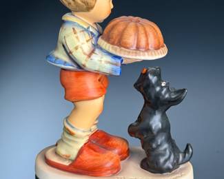 Goebel Hummel Figurine Begging His Share #9, Vintage 1951 TMK-5