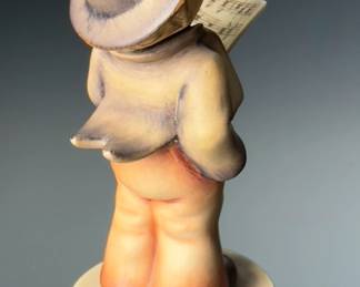 Vintage Hummel Figurine # 131 TMK 3 Street Singer