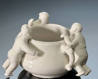 Maitland Smith Chinese Blanc De Chinese White Porcelain Children Bowl