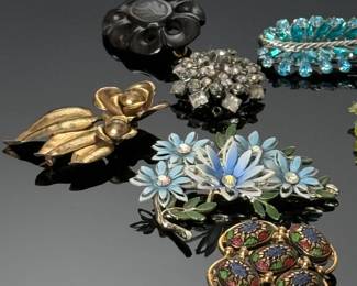 Lot of 12 Vintage Pins Brooches 