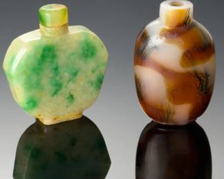 Lot of 2 Vintage &nbsp;Mottled Jade Snuff Bottles