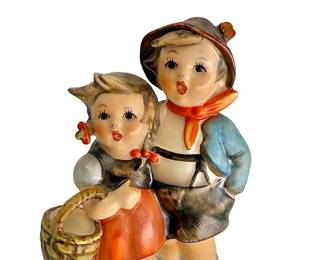 Goebel Hummel Figurine Surprise #94/3/0, TMK-5