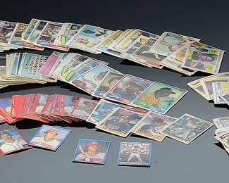Lot of Vintage Topps 1970s-1980s Baseball Cards